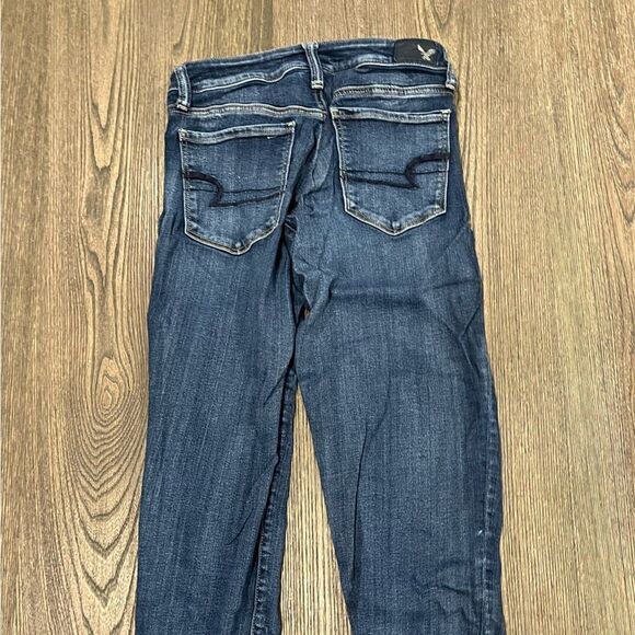 American Eagle Outfitters Super Super Stretch Jeans Raw Hem Medium Wash 6 Long - Picture 8 of 11